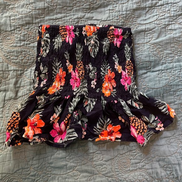 Floral Skirt and Tank Top Set - Picture 4 of 7